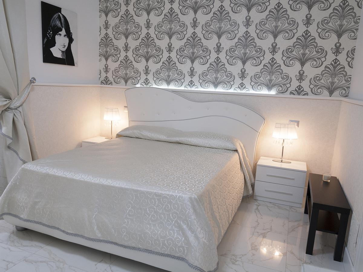 카타니아 La Dimora Del Marchese B&B 외부 사진