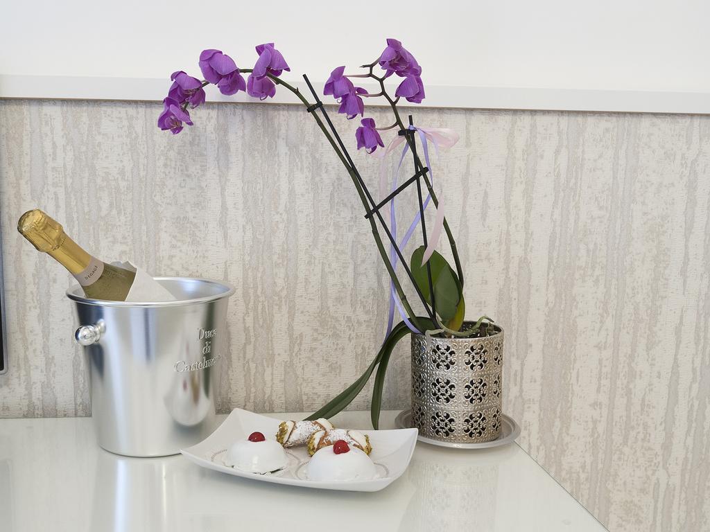 카타니아 La Dimora Del Marchese B&B 외부 사진
