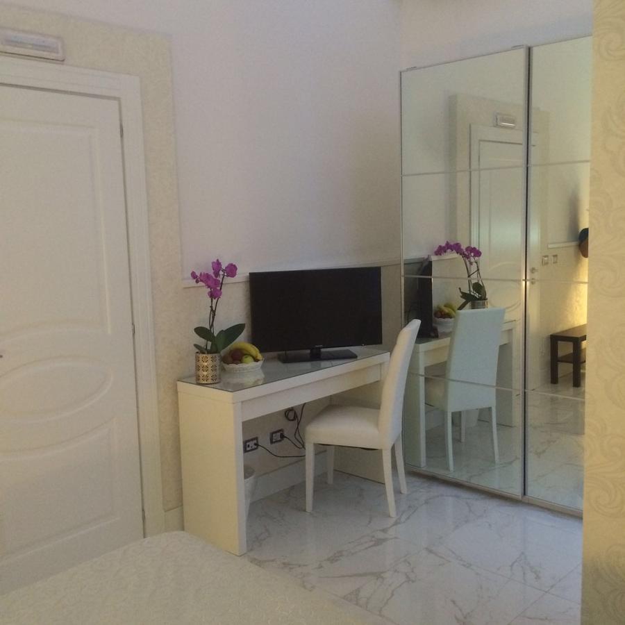 카타니아 La Dimora Del Marchese B&B 외부 사진